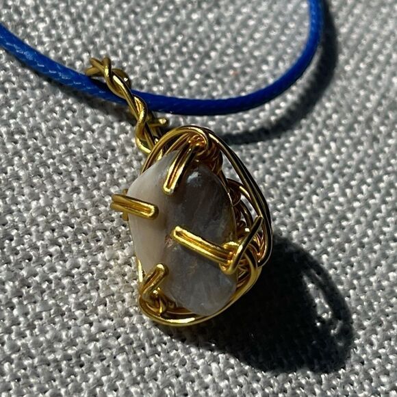 🌊 CHALCEDONY WIREWRAPPED BOHO PENDANT NECKLACE 🌊 - Picture 4 of 6